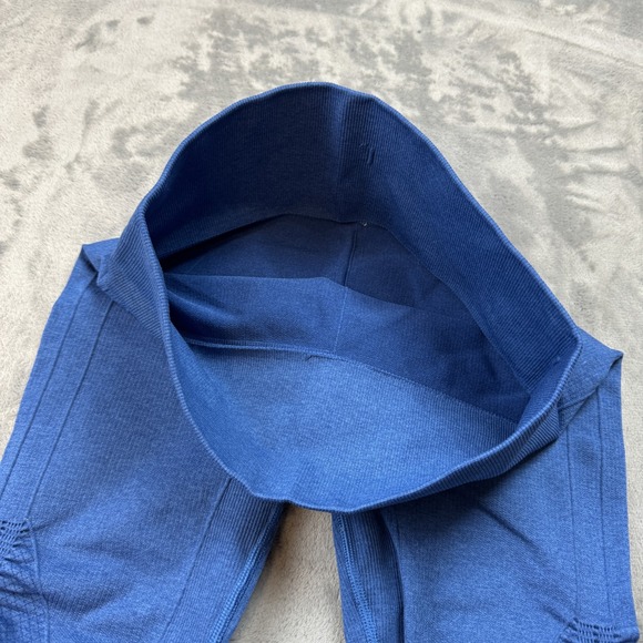 Lululemon Crop Leggings Womens Medium Blue Seamless Ruched Workout Yoga Pants - Picture 7 of 11